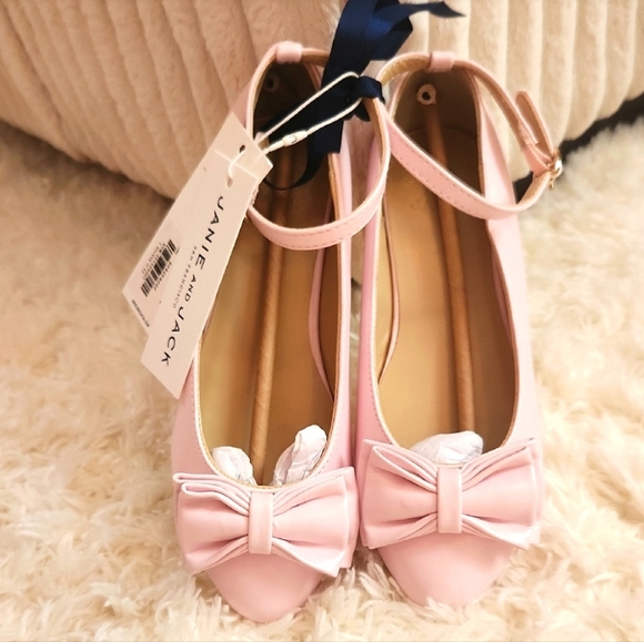 New Janie And Jack Shoes - Picture 2 of 6